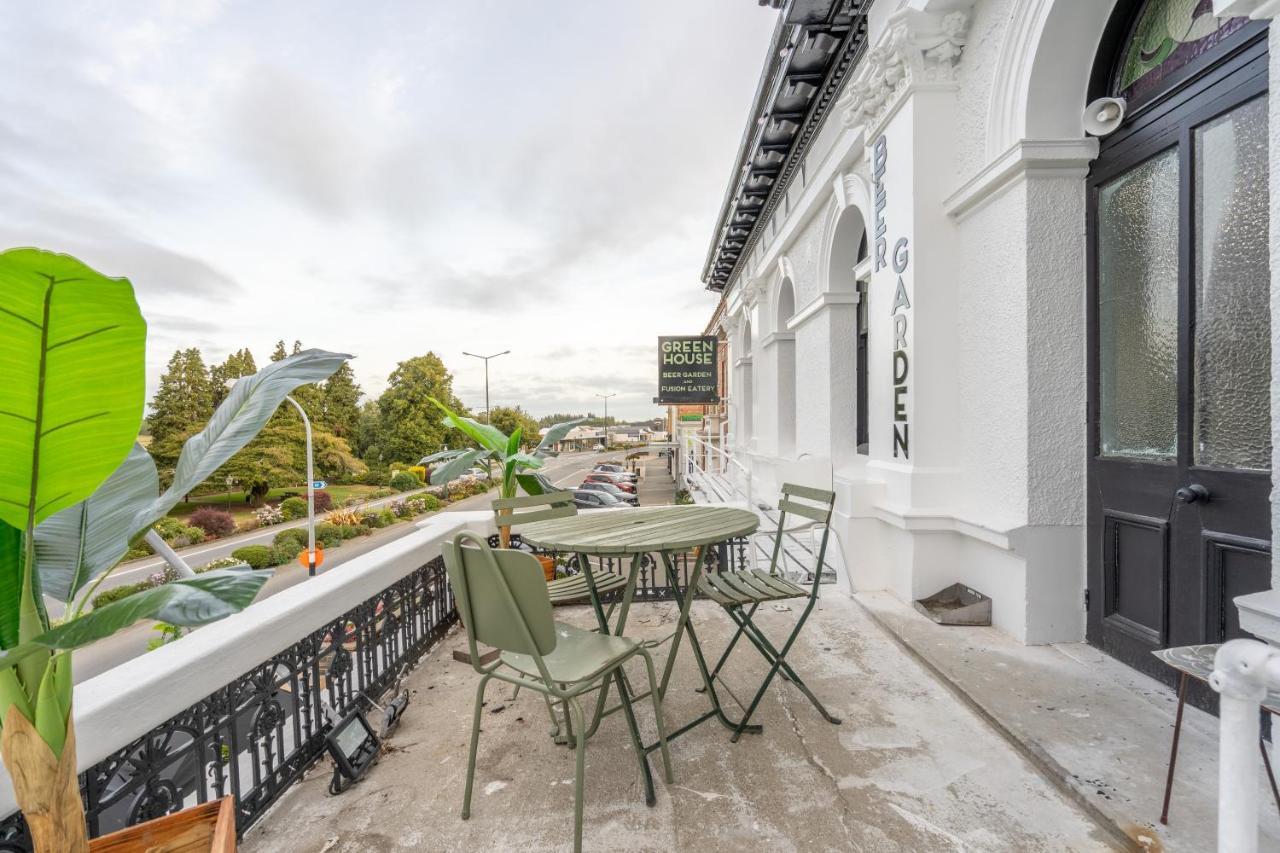 Railway Hotel Winton