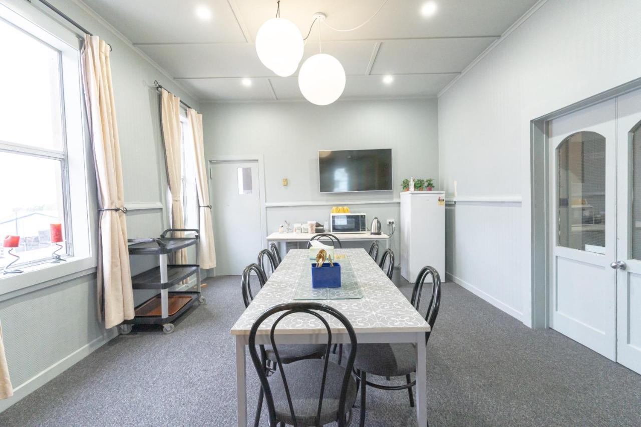 Hotel Railway Winton